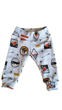 Load image into Gallery viewer, Take Me Outside Leggings
