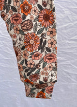 Load image into Gallery viewer, Organic Floral Leggings